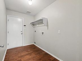 1612  Cardinal Way , Aubrey Texas 76227