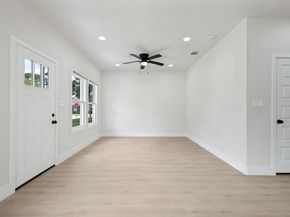 2834  Tanner Street , Dallas Texas 75215