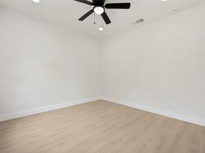 2834  Tanner Street , Dallas Texas 75215