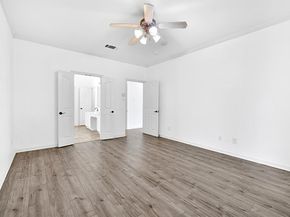 8810  Edgelake Trail , Rowlett Texas 75088