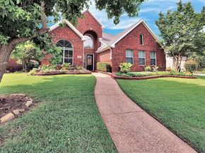 8810  Edgelake Trail , Rowlett Texas 75088