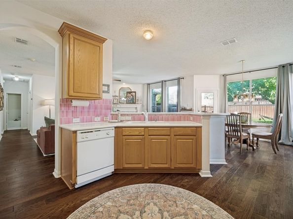 1924  Deercreek Drive , Allen Texas 75013