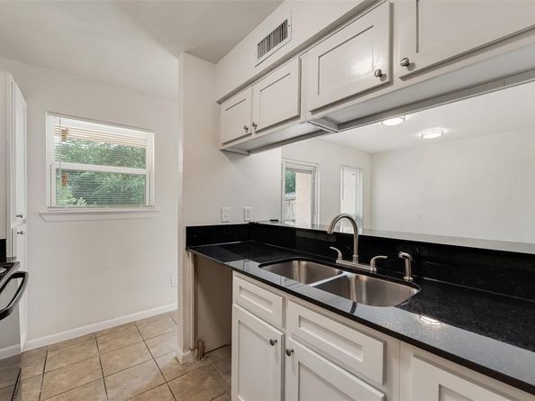 514  Valley Park Drive , Garland Texas 75043