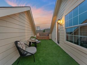 4007  Brownstone Court , Dallas Texas 75204