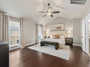 4007  Brownstone Court , Dallas Texas 75204