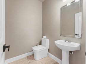 4007  Brownstone Court , Dallas Texas 75204