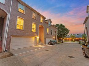 4007  Brownstone Court , Dallas Texas 75204