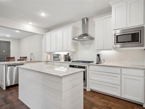 536  Ballustrade Drive , Irving Texas 75039