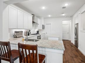 536  Ballustrade Drive , Irving Texas 75039