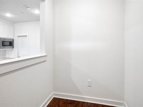 536  Ballustrade Drive , Irving Texas 75039