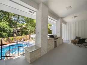 1013  Tanglewood Lane , Arlington Texas 76012