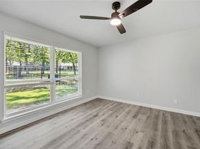 1013  Tanglewood Lane , Arlington Texas 76012