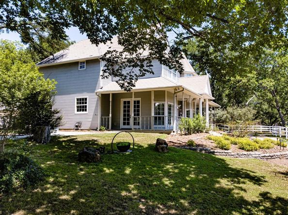2600  Rosebud Lane , Richland Hills Texas 76118