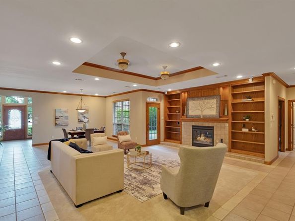 648  Laketrail Drive , Richardson Texas 75081