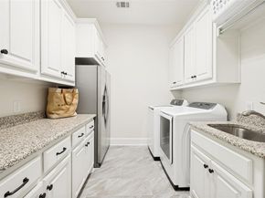2812  Damsel Madison Lane , Lewisville Texas 75056