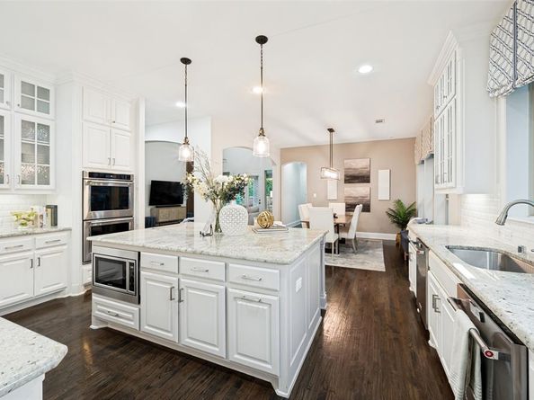 2812  Damsel Madison Lane , Lewisville Texas 75056