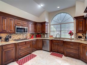 11  Lakeway Drive , Heath Texas 75032
