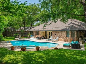 2401  Oak Shadow Court , Arlington Texas 76017