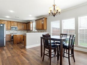 316  Vickery Way , Denton Texas 76210