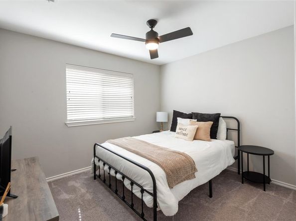 5804  Parkplace Drive , Denton Texas 76226