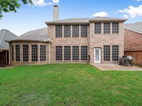 8711  Weston Lane , Lantana Texas 76226