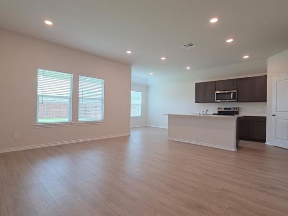 215  Desert Willow Way , Royse City Texas 75189
