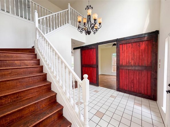 1213  Cardigan Street , Garland Texas 75040