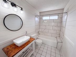 1213  Cardigan Street , Garland Texas 75040