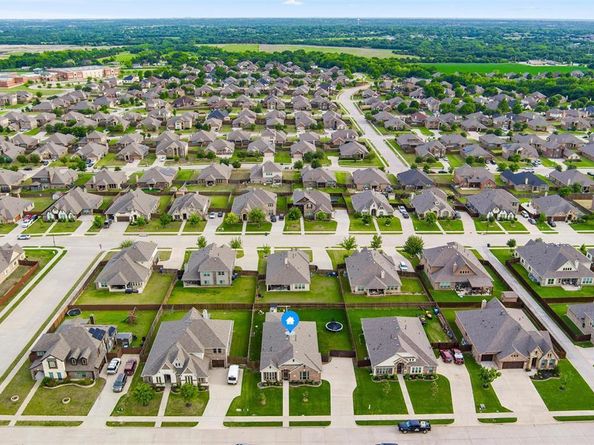 1128  Sutton Place , DeSoto Texas 75115