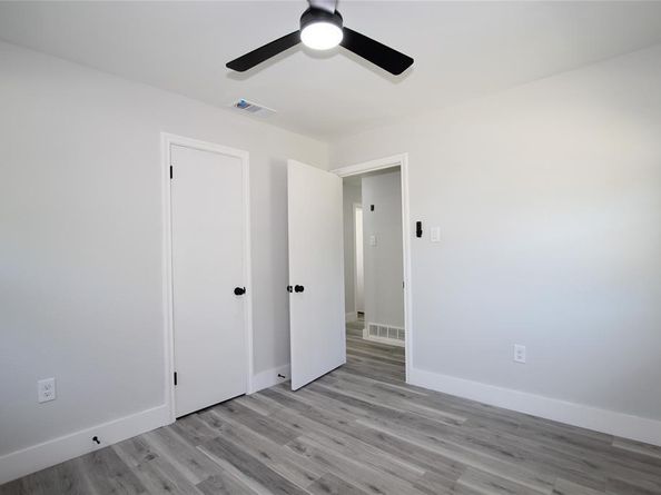 4502  Live Oak Drive , Mesquite Texas 75150