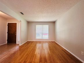 3117  Kingswood Drive , Garland Texas 75040