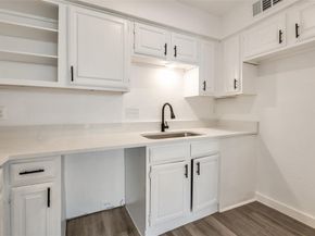 2326  Sherry Street , Arlington Texas 76014