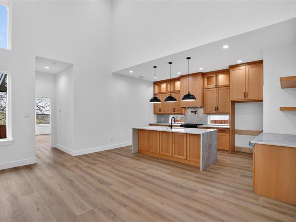 2007 N Montclair Avenue , Dallas Texas 75208