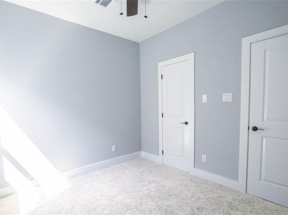 4936  Chapman Street , Fort Worth Texas 76105