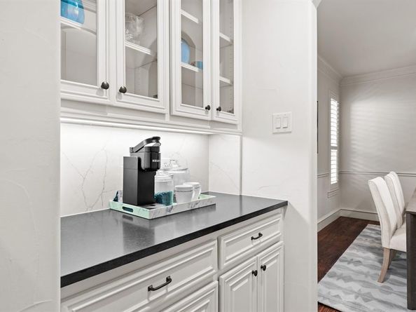 6218  Lakeshore Drive , Dallas Texas 75214