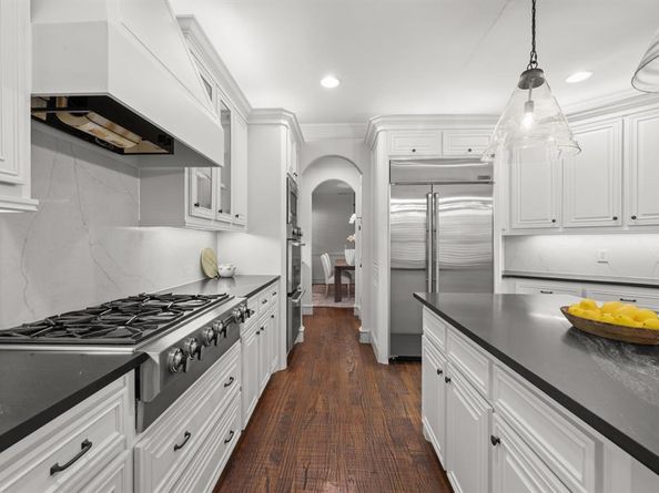 6218  Lakeshore Drive , Dallas Texas 75214