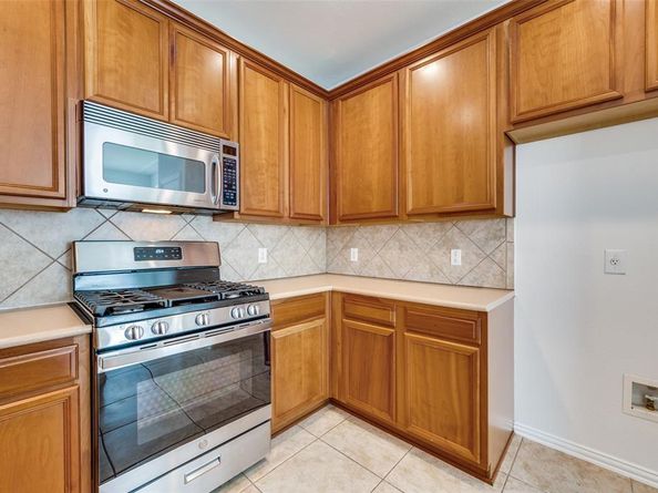 625  Rockledge Court , Frisco Texas 75036