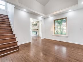 5106  Stoneleigh Avenue , Dallas Texas 75235