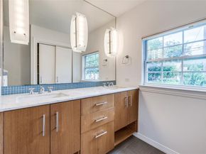 5106  Stoneleigh Avenue , Dallas Texas 75235