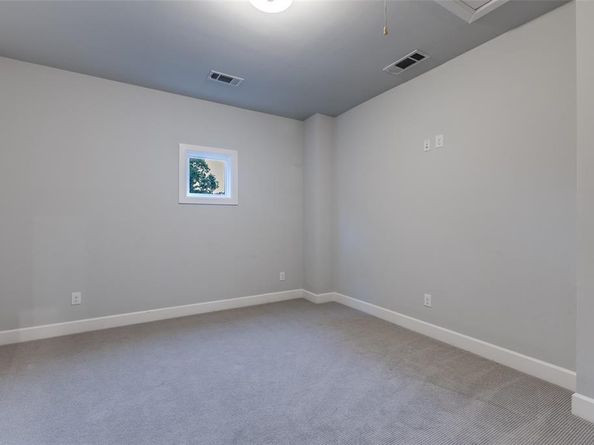 8538  San Pedro Parkway , Dallas Texas 75218