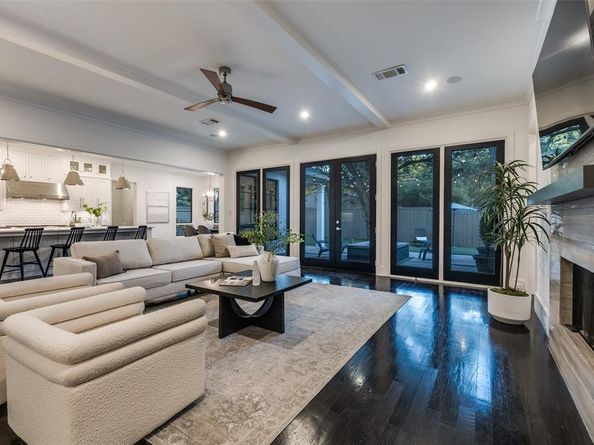 8538  San Pedro Parkway , Dallas Texas 75218