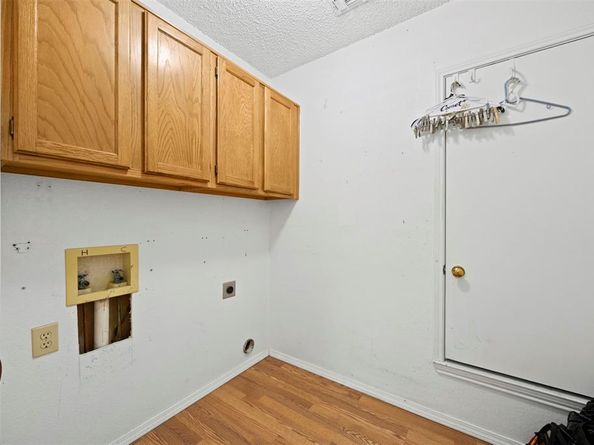 1528  Lincolnshire Way , Fort Worth Texas 76134