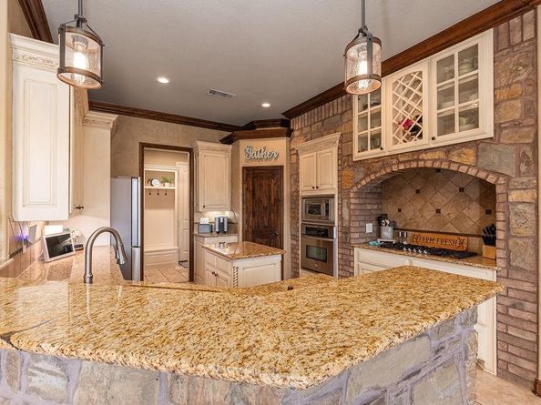 1173  Durango Springs Drive , Fort Worth Texas 76052