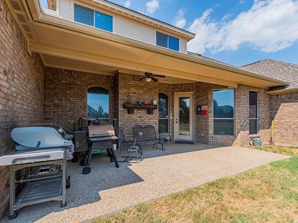 1173  Durango Springs Drive , Fort Worth Texas 76052