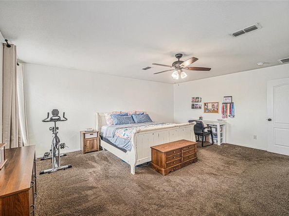 9600  Fox Hill Drive , Fort Worth Texas 76131