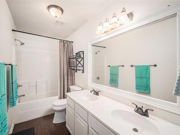 9600  Fox Hill Drive , Fort Worth Texas 76131