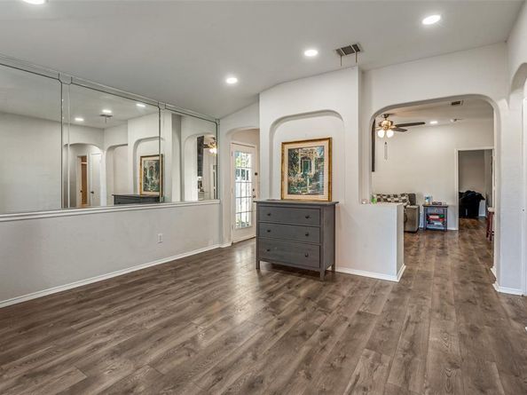 4372  Onyx Drive , Carrollton Texas 75010