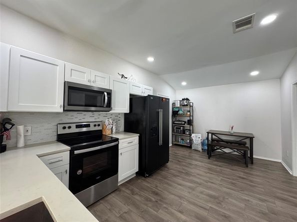 4372  Onyx Drive , Carrollton Texas 75010