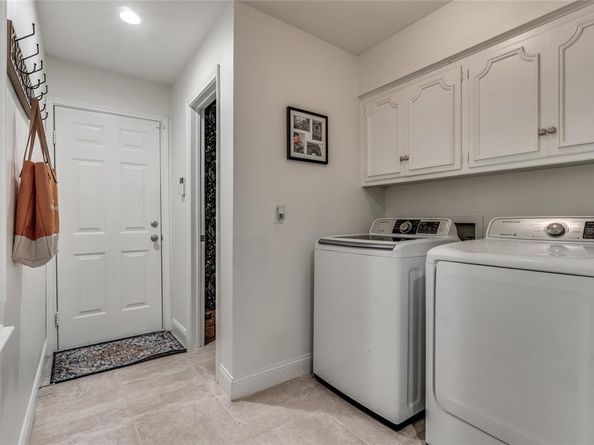 6020  Hunters View Lane , Dallas Texas 75232