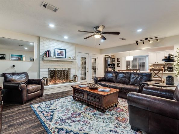 6020  Hunters View Lane , Dallas Texas 75232